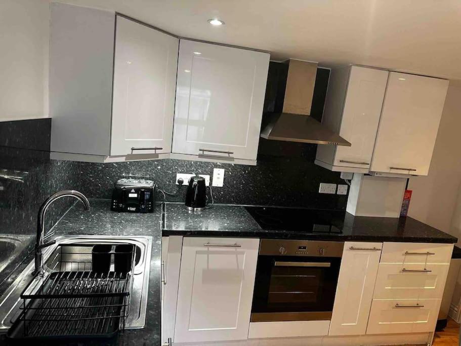 Lovely 2bed2bath Marylebone * London